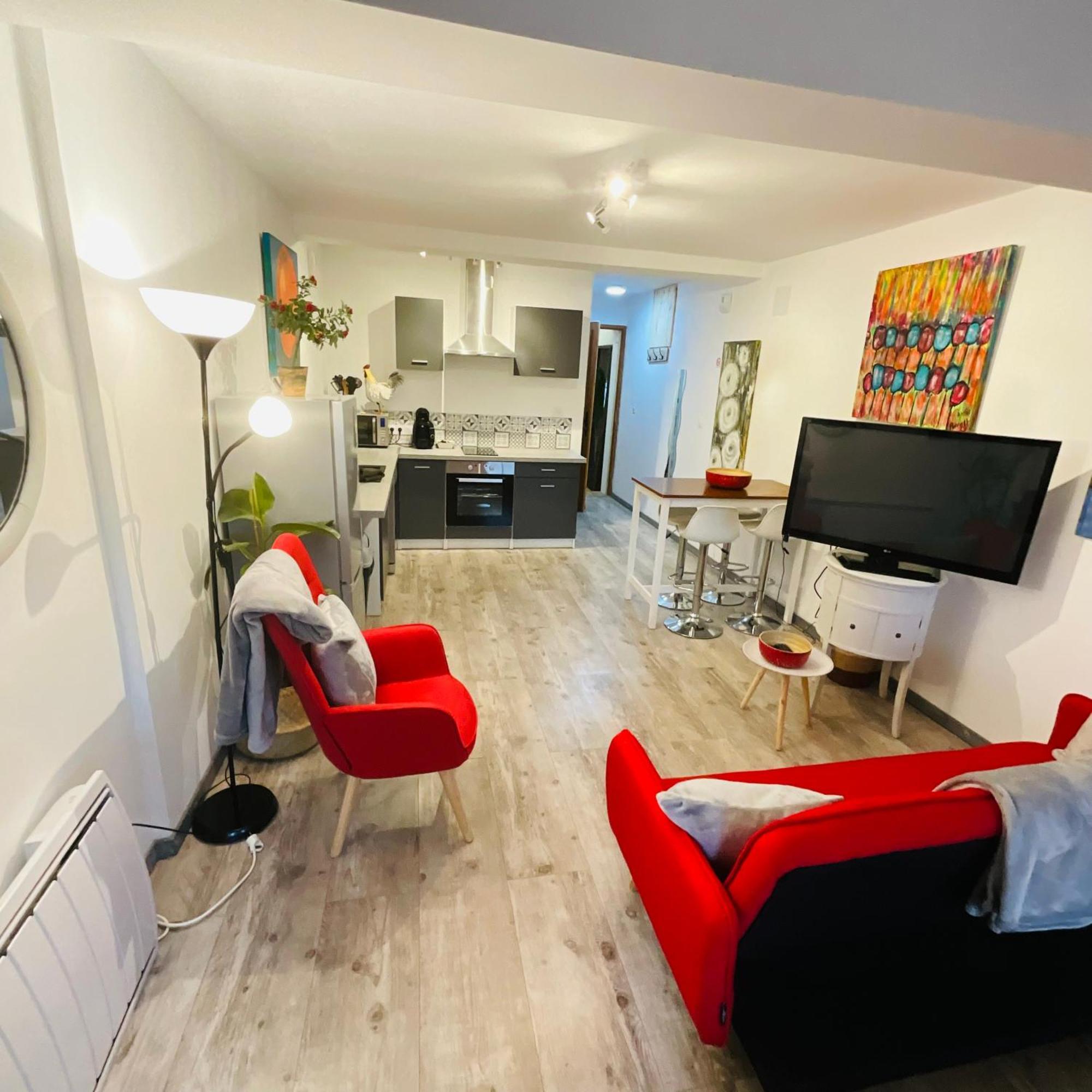 Hote Labyrinthe Lit 180 Cm Salle De Bain, Petit Dej Compris Mirepoix  Exterior photo
