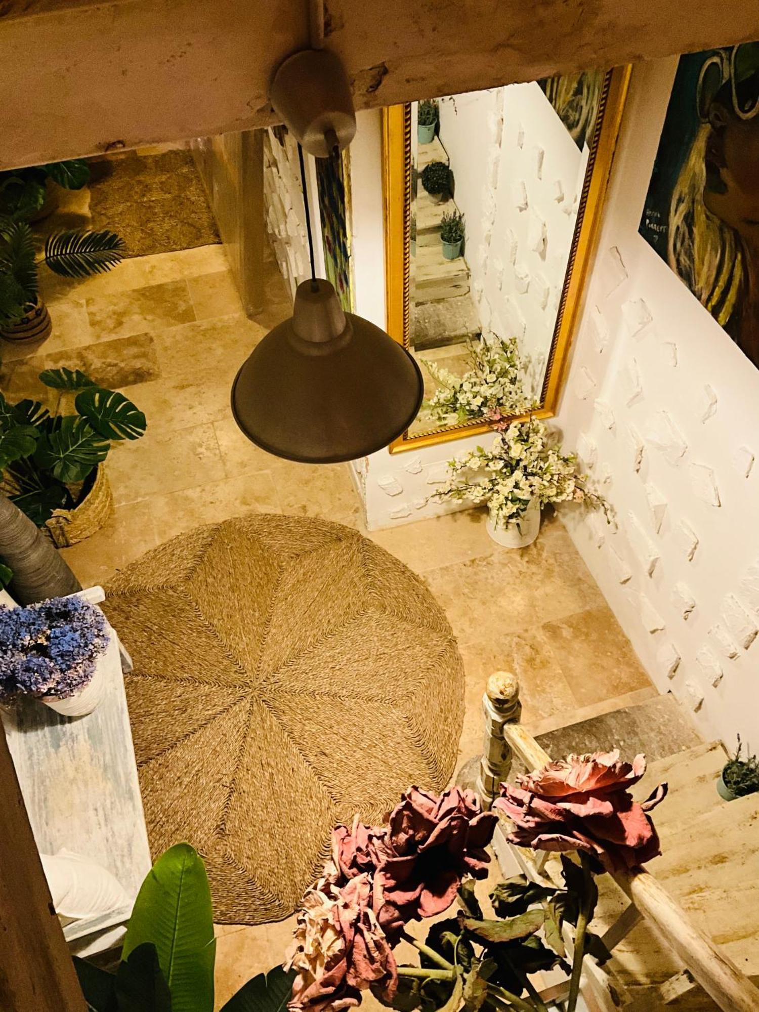 Hote Labyrinthe Lit 180 Cm Salle De Bain, Petit Dej Compris Mirepoix  Exterior photo